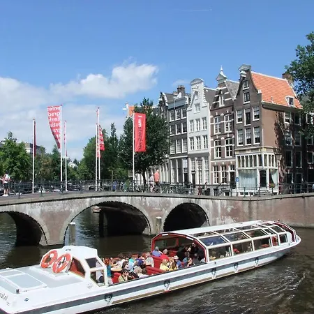 Hotel Canal